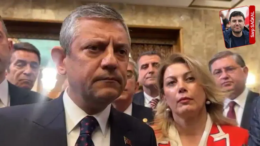 chp-lideri-ozgur-ozel-resepsiyondan-erdoganla-tokalasmadan-ayrildi-millet-dik-durmamizi-bekliyor-PRKIQ5TA