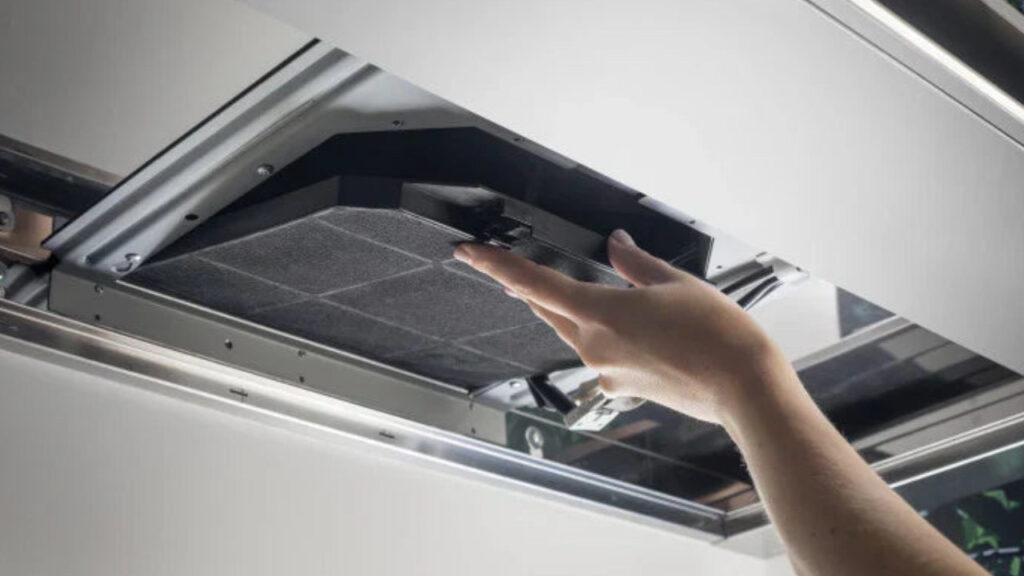 mutfakta-dogal-devrim-davlumbazdaki-yaglari-su-gibi-akitan-formul-belli-oldu-xBzKeTYG