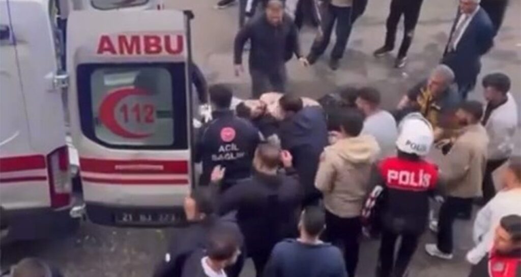 tartistigi-grup-tarafindan-kursunlanarak-olduruldu-UwW82agJ