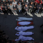 israil-saldirilarinda-hayatini-kaybeden-8-filistinli-son-yolculuguna-ugurlandi-OPzAXYXY