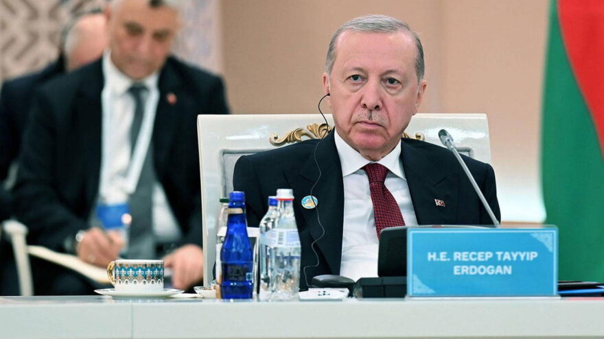 Anayasa Değişikliği ve Seçim Süreci: Erdoğan’ın Planları